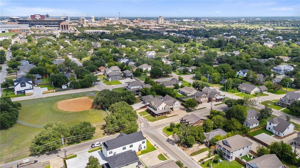 803 Fairview Avenue, College Station, TX 77840