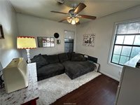 405 Live Oak Street, College Station, TX 77840