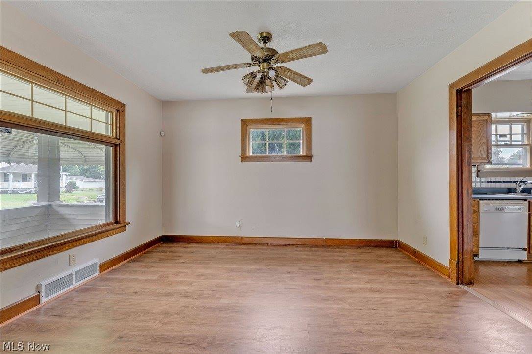 486 7th Street, Struthers, OH 44471