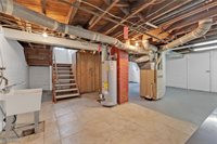 486 7th Street, Struthers, OH 44471