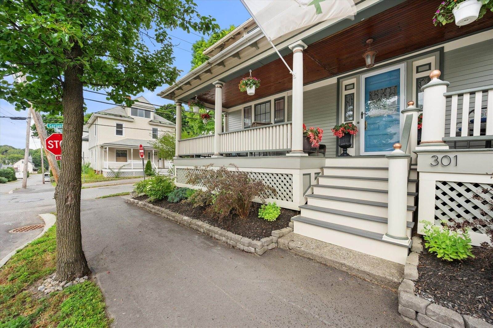 301 French Street, Bangor, ME 04401