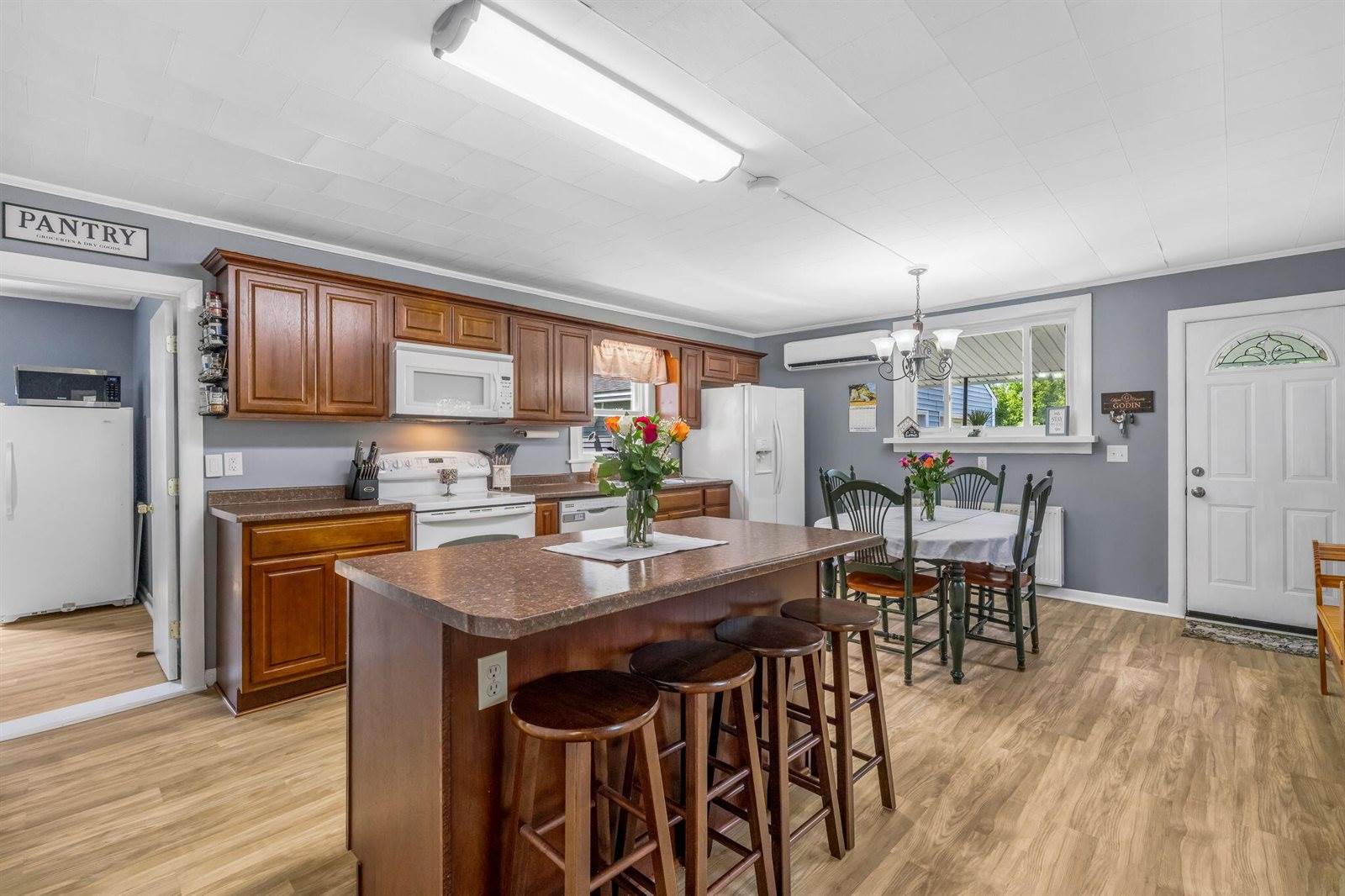 30 Griffin Road, Bangor, ME 04401