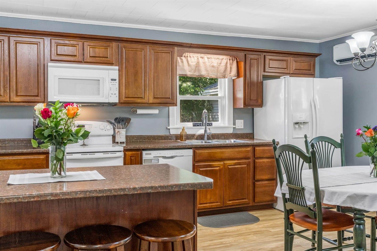 30 Griffin Road, Bangor, ME 04401