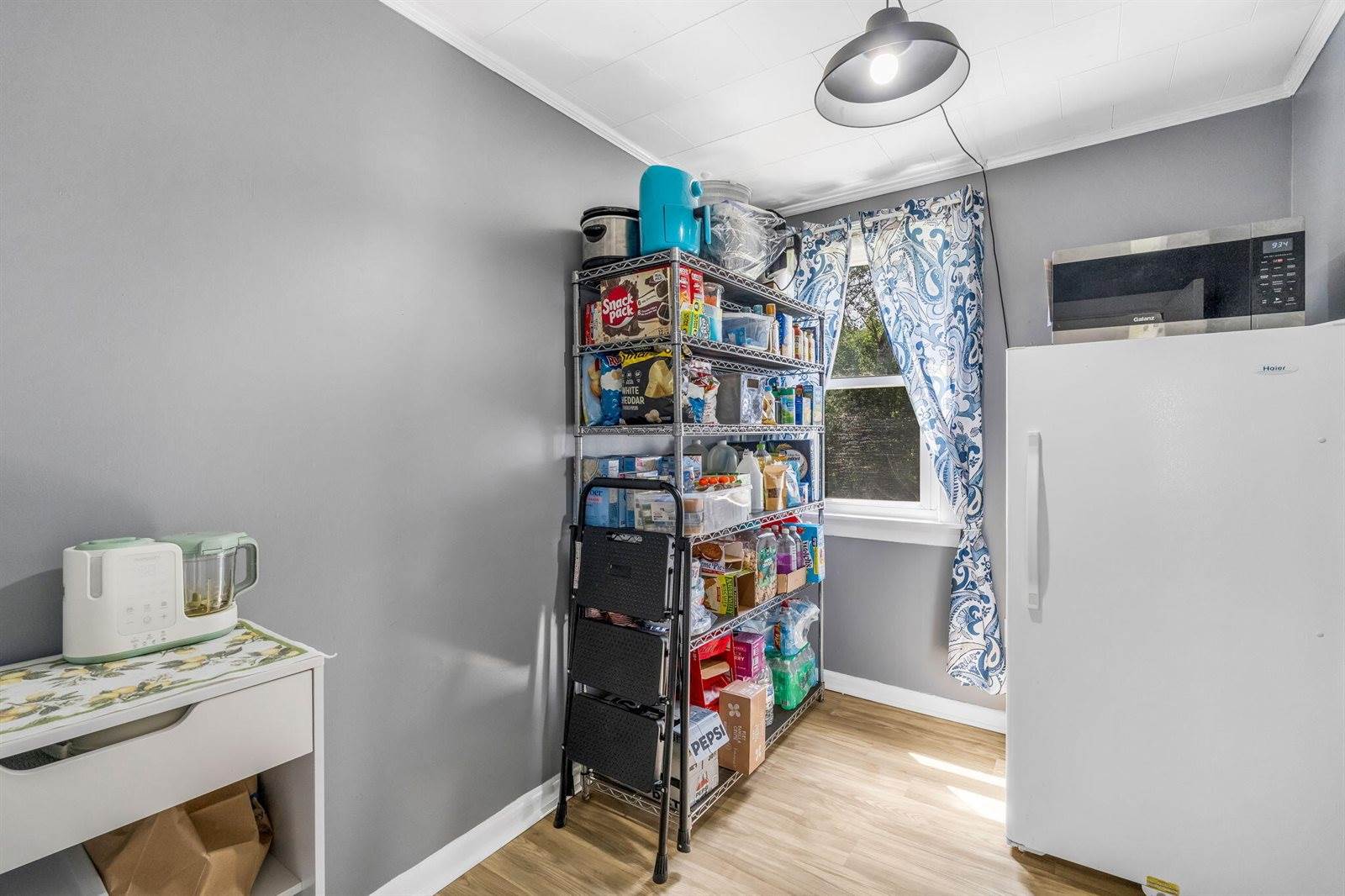 30 Griffin Road, Bangor, ME 04401