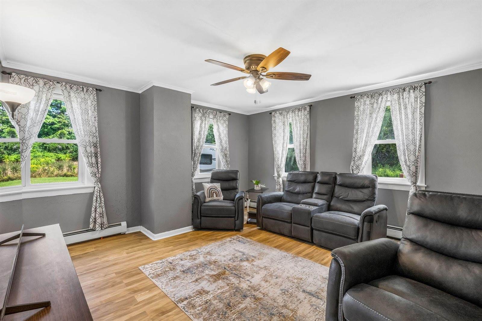 30 Griffin Road, Bangor, ME 04401