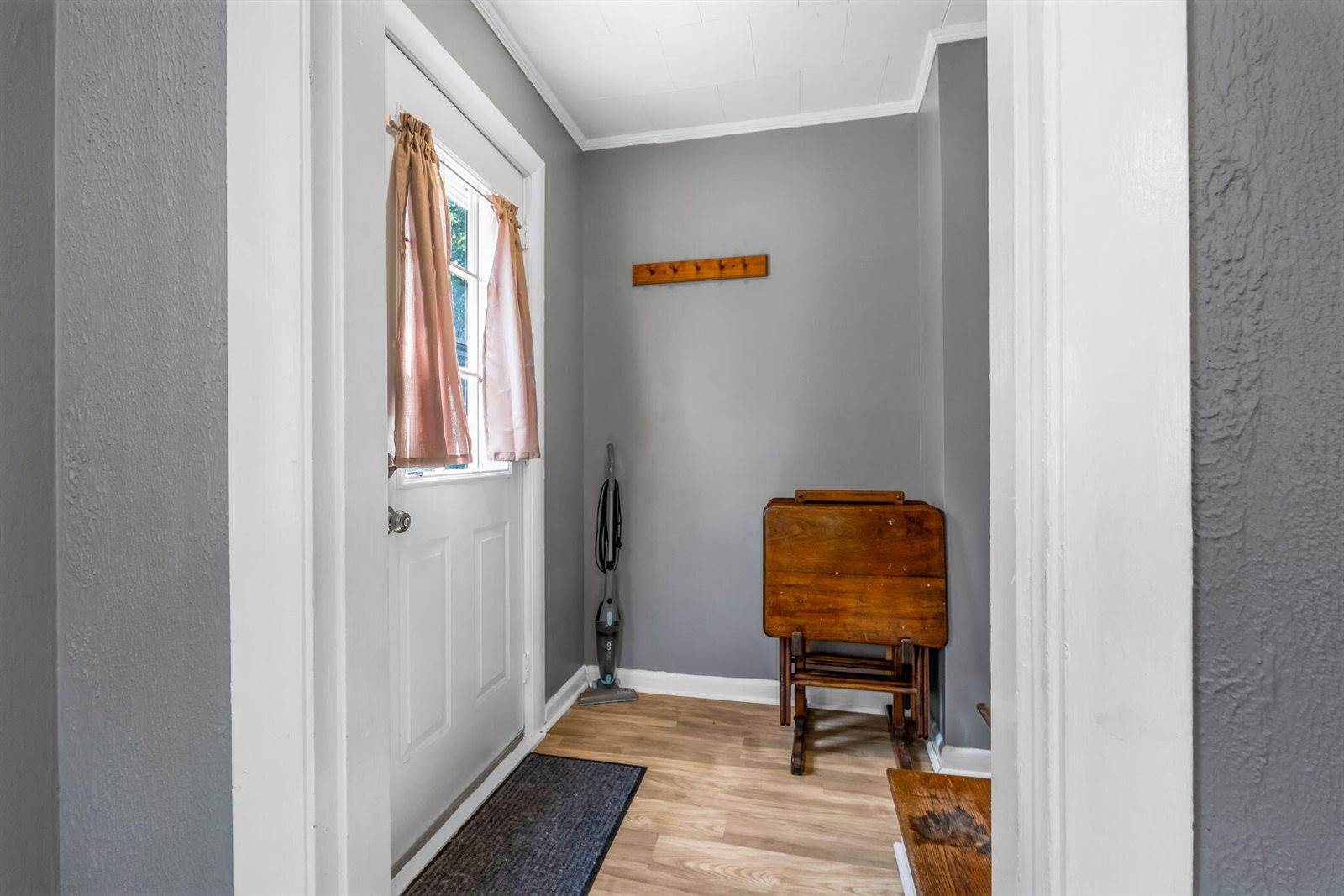 30 Griffin Road, Bangor, ME 04401