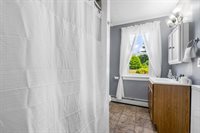 30 Griffin Road, Bangor, ME 04401