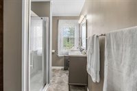 30 Griffin Road, Bangor, ME 04401