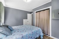 30 Griffin Road, Bangor, ME 04401