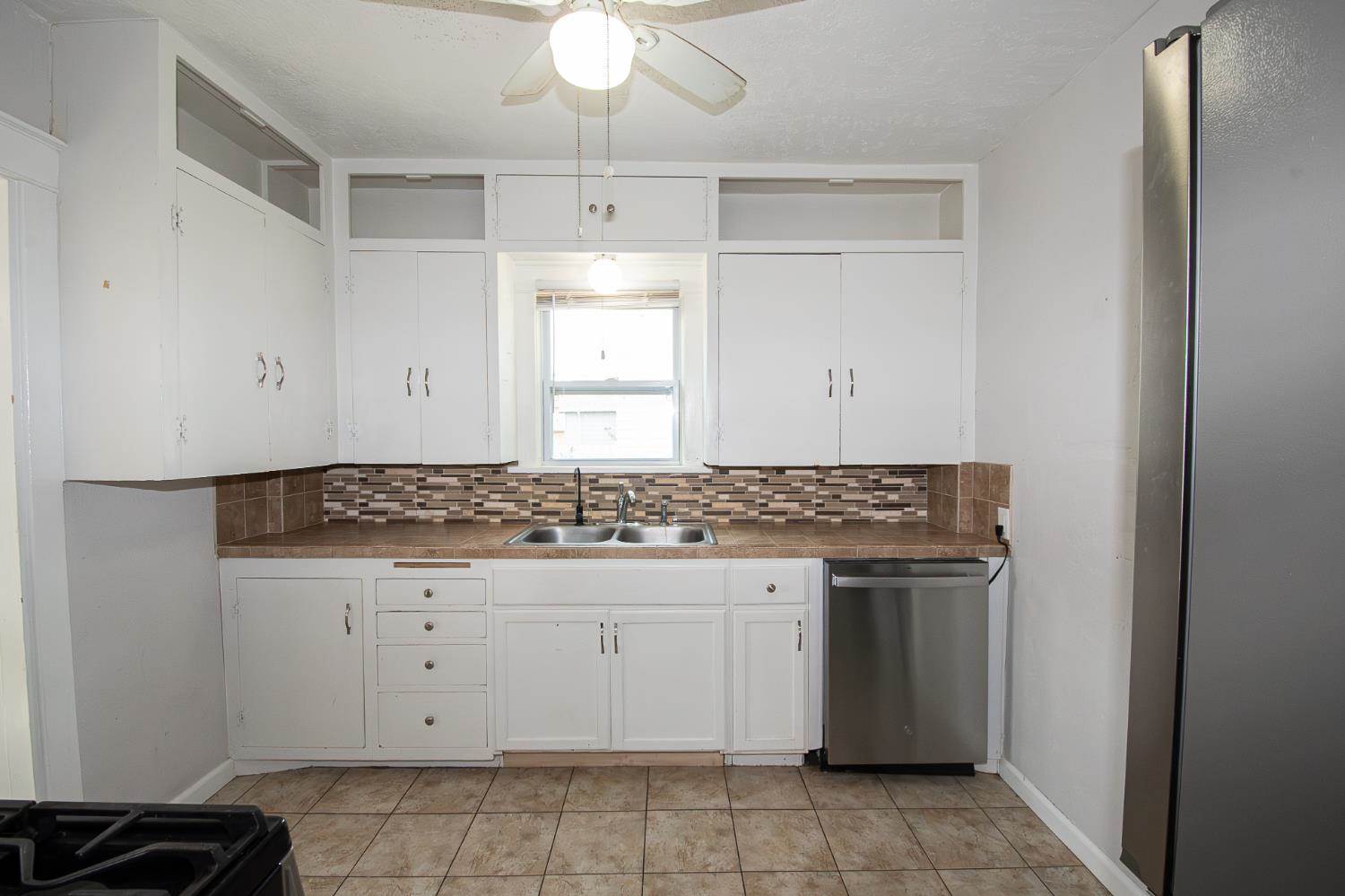 108 South Colorado, Ulysses, KS 67880