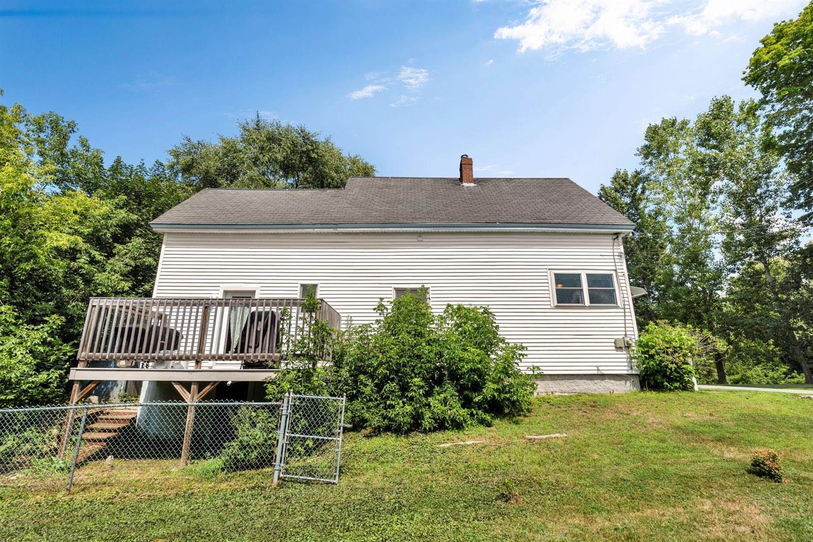 227 Bates Street, Pittsfield, ME 04967