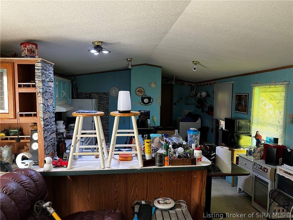 719 Deam Lake Road, Borden, IN 47106
