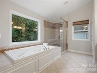 3506 Delamere Drive, Matthews, NC 28104