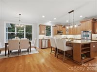 3506 Delamere Drive, Matthews, NC 28104