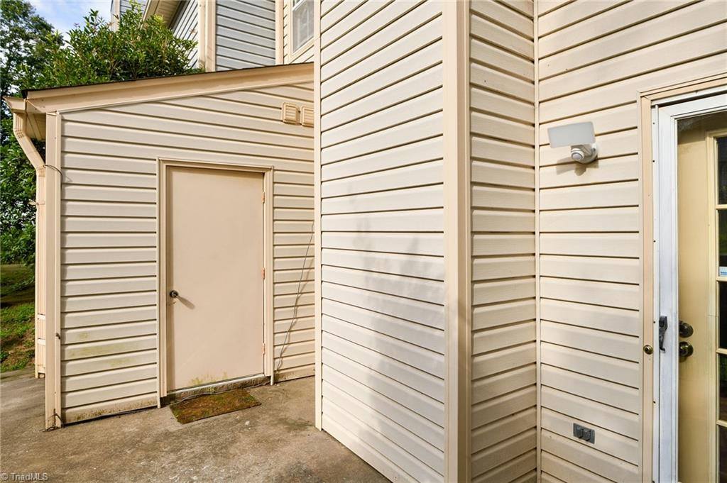2637 Windy Crossing, Winston-Salem, NC 27127