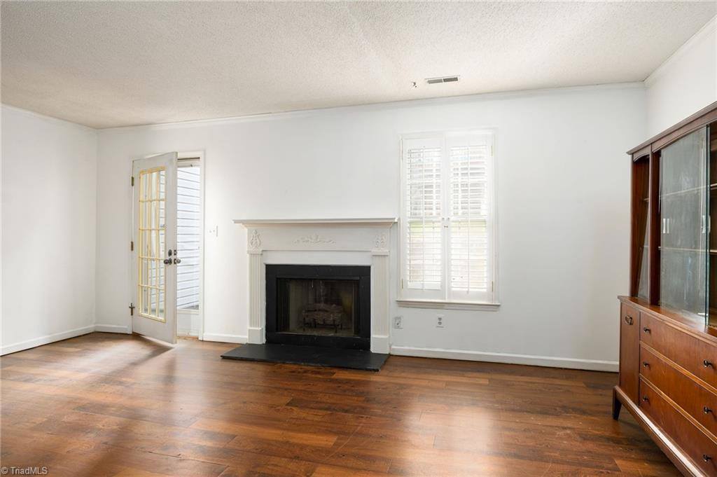 2637 Windy Crossing, Winston-Salem, NC 27127