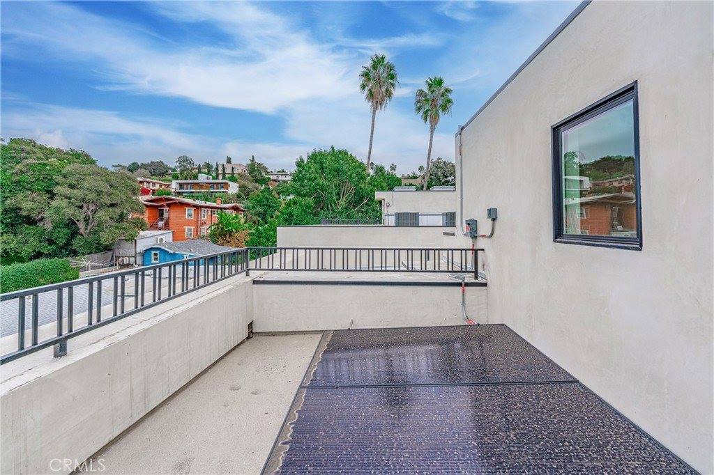 1342 Portia St, Echo Park, CA 90026
