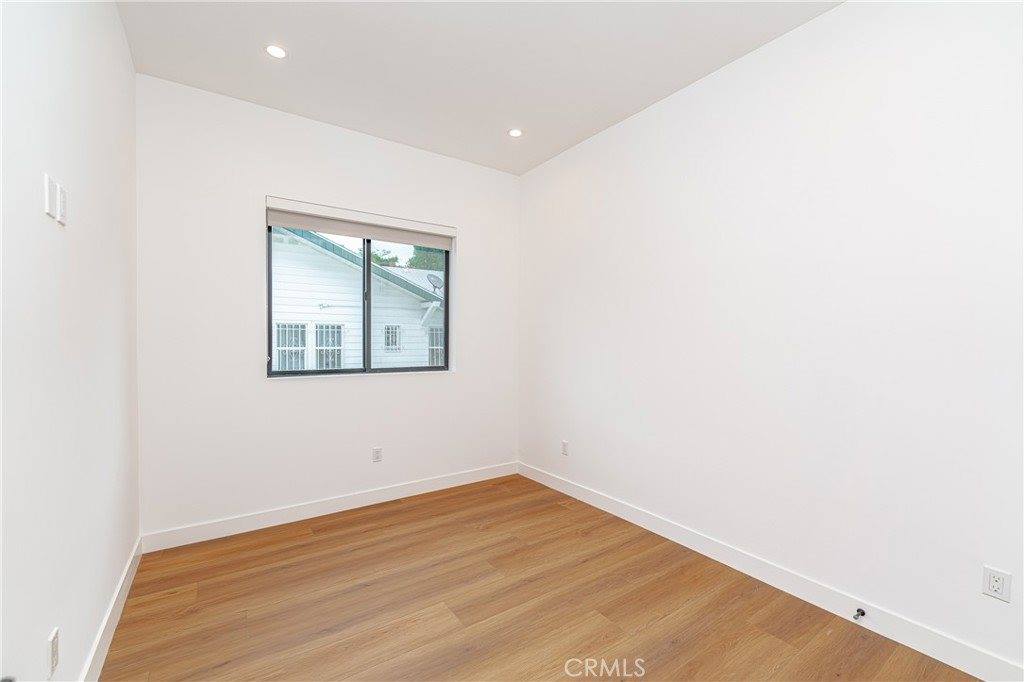 1342 Portia St, Echo Park, CA 90026