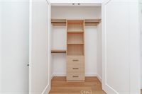 1342 Portia St, Echo Park, CA 90026