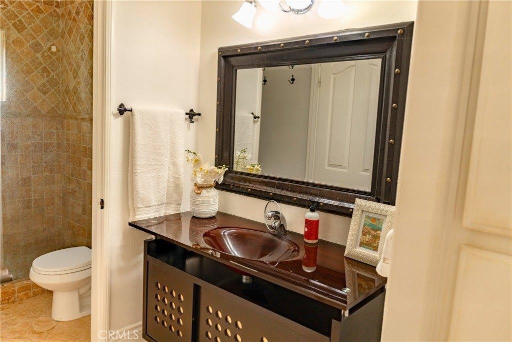 4128 Whitsett, Studio City, CA 91604