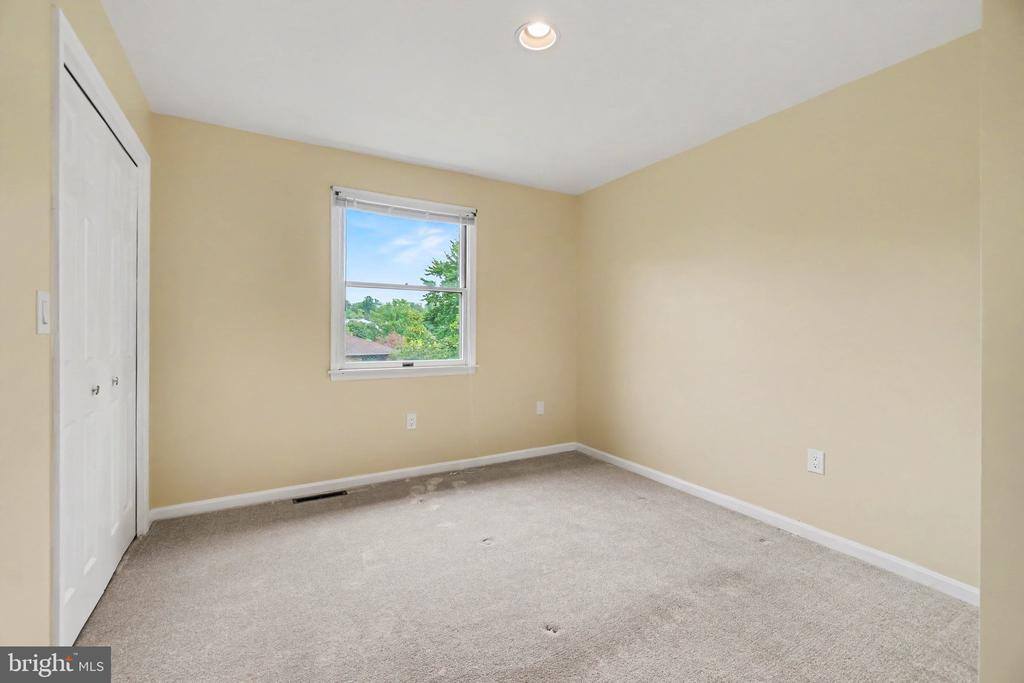 3833 North Sarayo Circle, Harrisburg, PA 17110