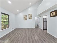 809 Daffodil Drive, Jackson, NJ 08527