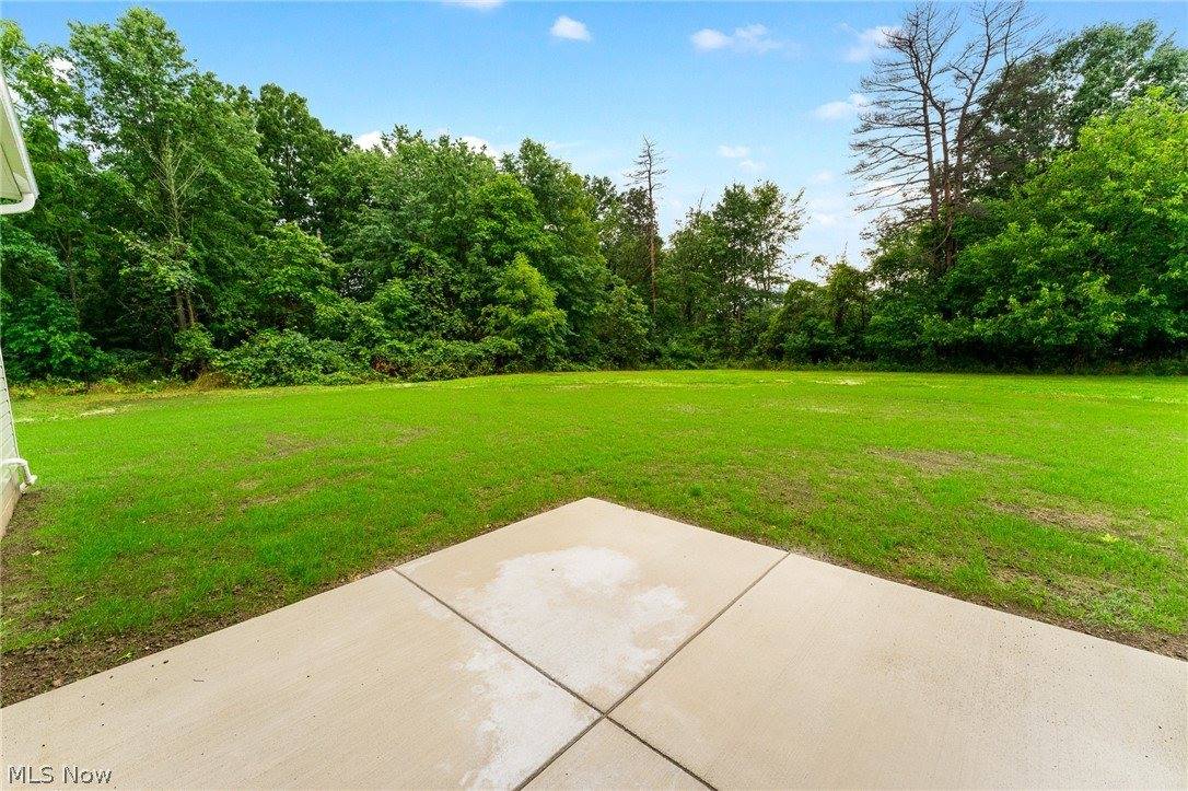 406 South Raccoon Road, Austintown, OH 44515