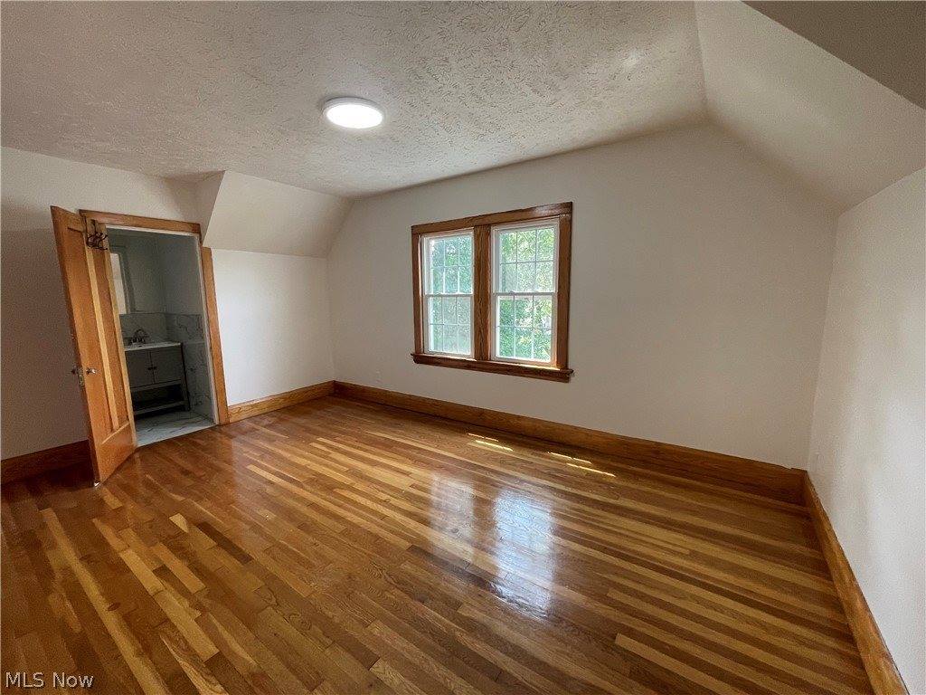 2235 Montclair Avenue, Youngstown, OH 44511