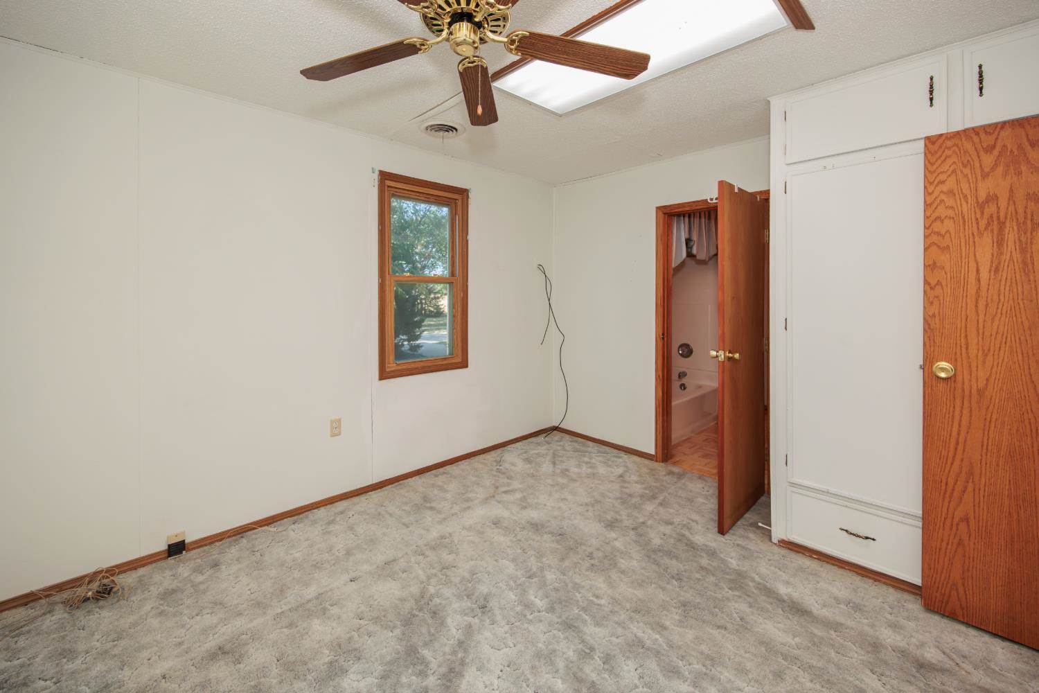 558 Oak Street, Richfield, KS 67953