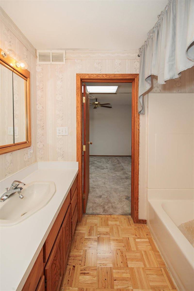 558 Oak Street, Richfield, KS 67953