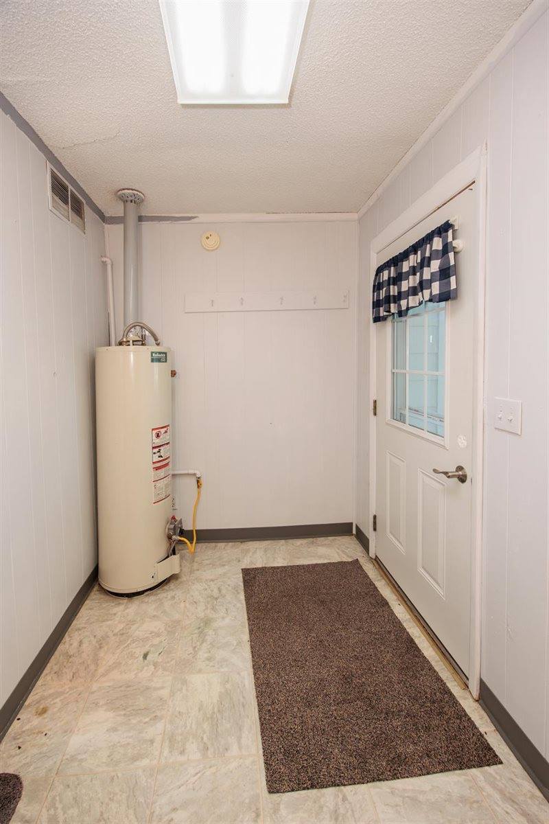 558 Oak Street, Richfield, KS 67953