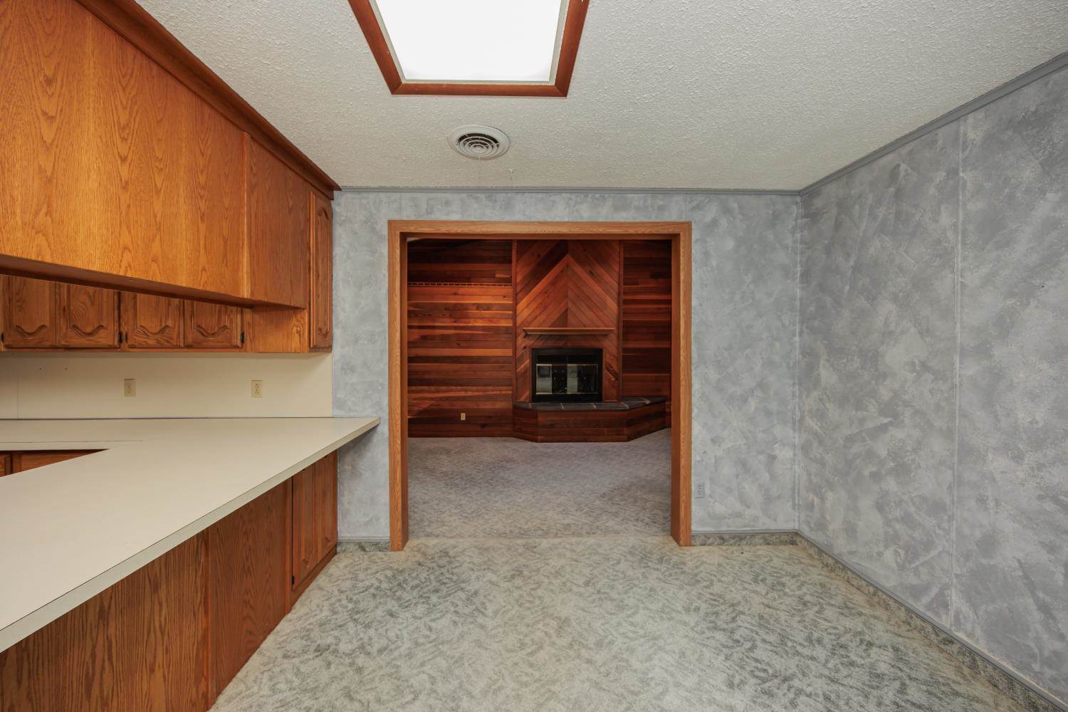 558 Oak Street, Richfield, KS 67953