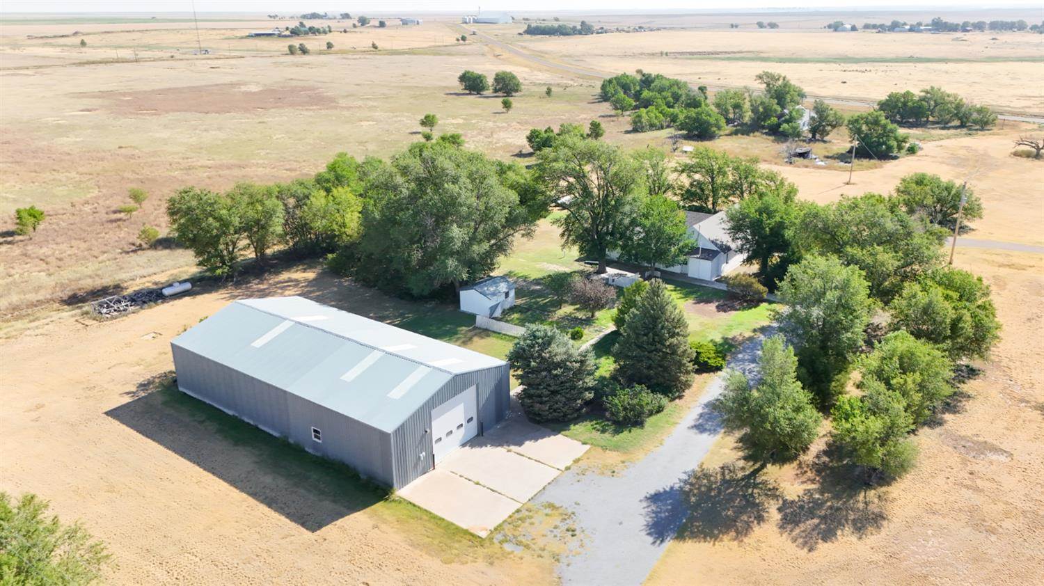 558 Oak Street, Richfield, KS 67953