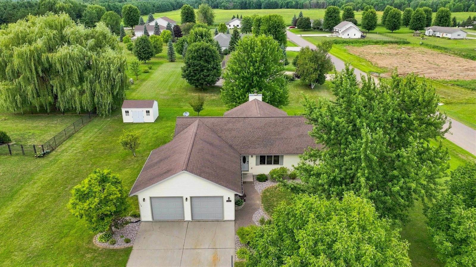 5650 Wildflower Street, Auburndale, WI 54412