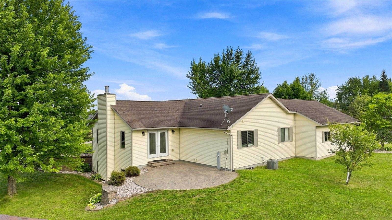 5650 Wildflower Street, Auburndale, WI 54412
