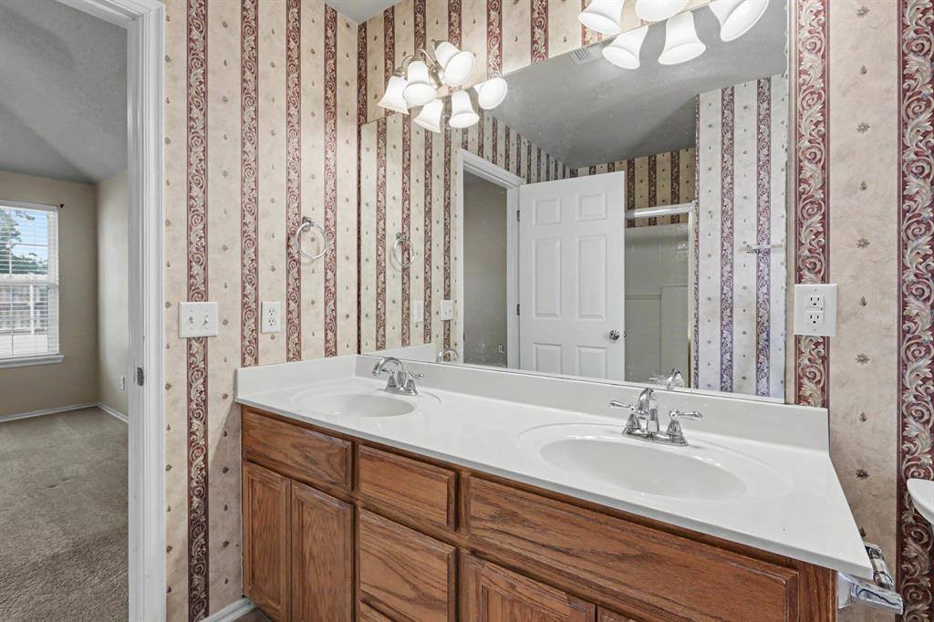 413 Bent Tree Road, Noble, OK 73068