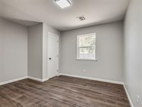 507 South Scott Street, Wayne, OK 73095
