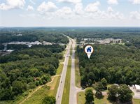 13+ac George Washington Memorial Highway, Gloucester, VA 23061