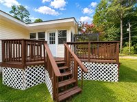 789 Coachpoint Road, Hartfield, VA 23071