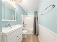 2021 Tidemill Haven Ln Lane, Hayes, VA 23072