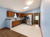 2021 Tidemill Haven Ln Lane, Hayes, VA 23072