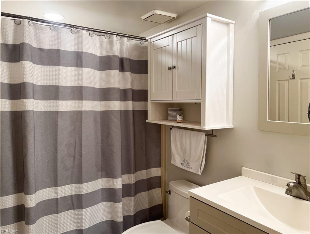 50-E Villa Ridge Drive, Hartfield, VA 23071