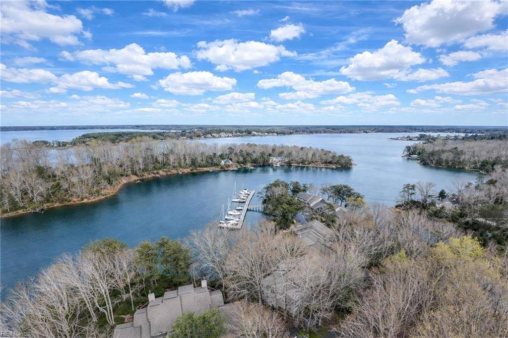 50-E Villa Ridge Drive, Hartfield, VA 23071