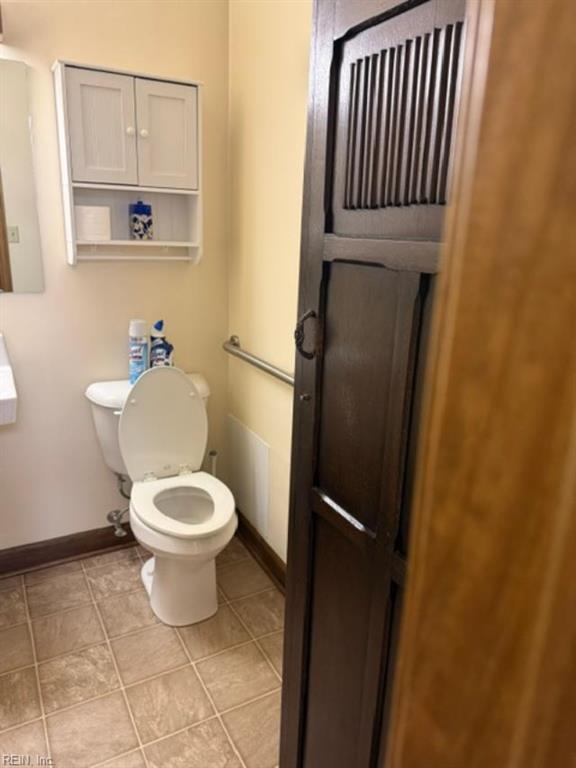 2898 George Washington Memorial Highway, Hayes, VA 23072