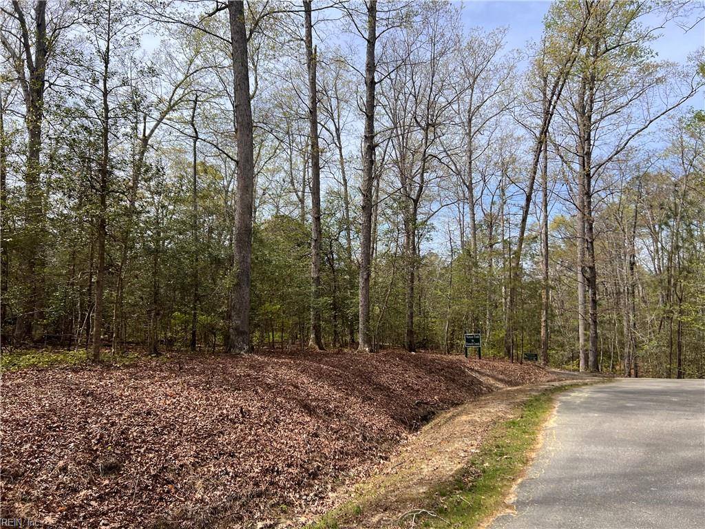 1.1+AC East West Parkway, Gloucester, VA 23061