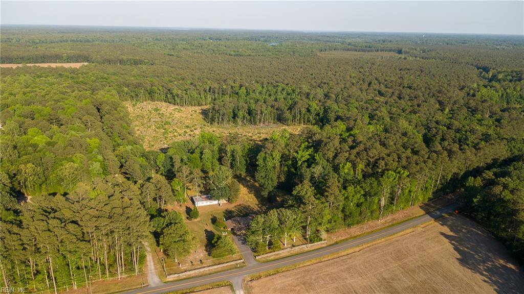 10+AC Pikes Way, Gloucester, VA 23061