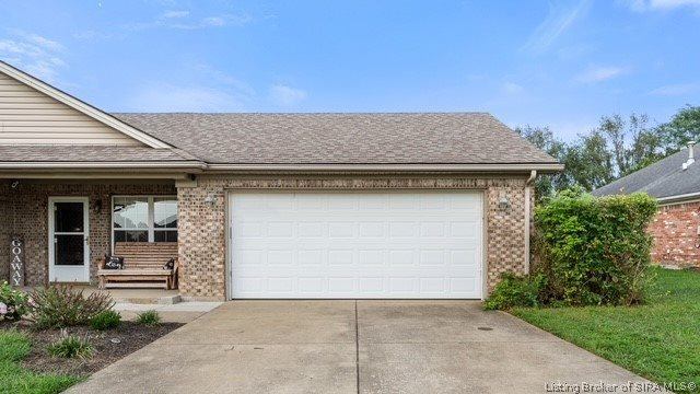 8828 Saddle Ridge Trail, Charlestown, IN 47111