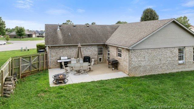 8828 Saddle Ridge Trail, Charlestown, IN 47111