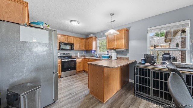 8828 Saddle Ridge Trail, Charlestown, IN 47111