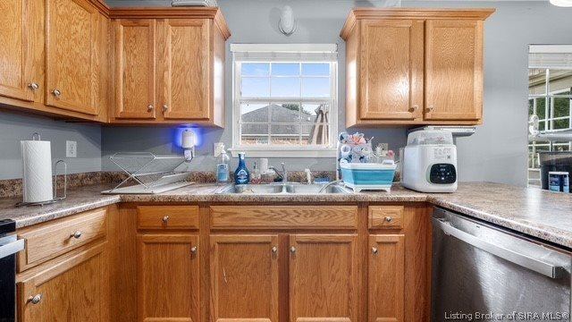 8828 Saddle Ridge Trail, Charlestown, IN 47111